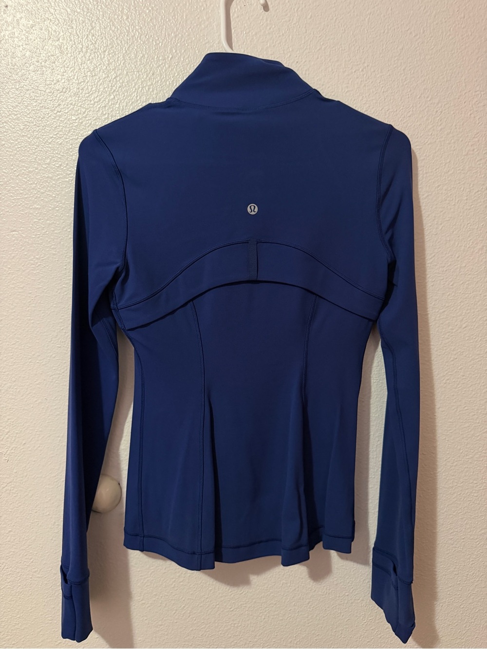 Lululemon Athletica Full Body View 2